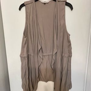 Taupe, lightweight vest with adjustable waist
